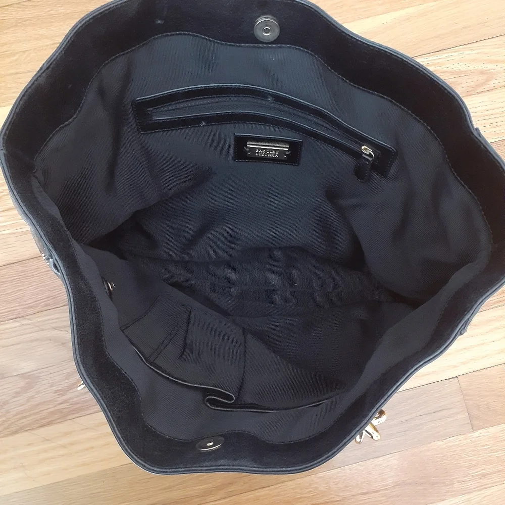 BAGLEY MISCHA STUDED LEATHER TOTE OS  HANDBAG Black - Picture 4 of 5